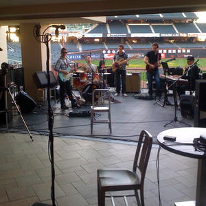 They Jammin'...