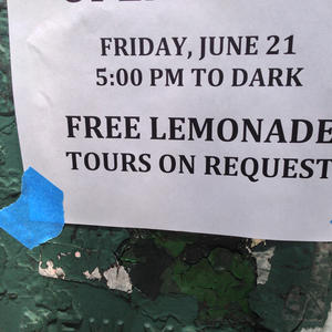I've always wanted to experience a free lemonade tour!