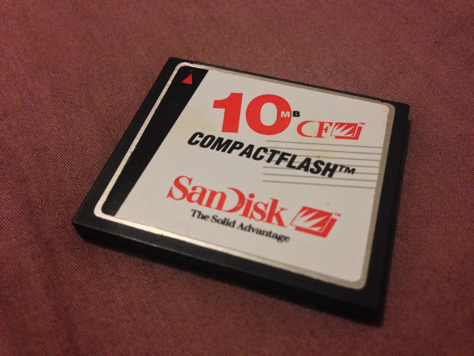 It contains 26 digital camera photos in a long-forgotten proprietary format.