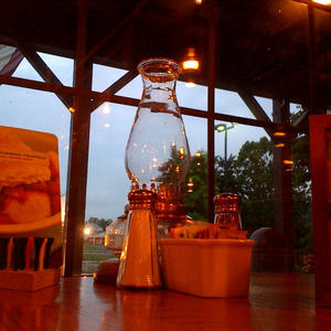 Oh Missouri. Oh Cracker Barrel.